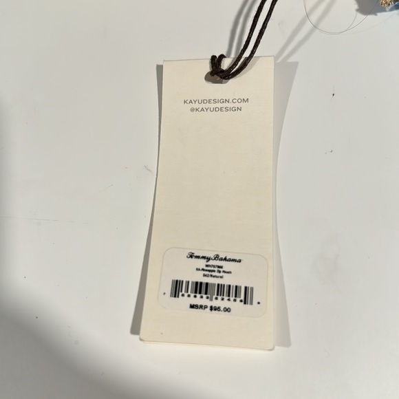 Pineapple Clutch with Pompom - Picture 2 of 2